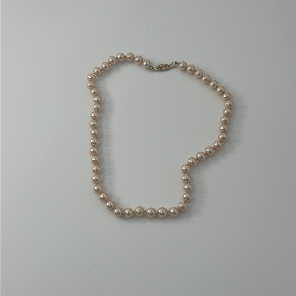 Classic Cream Pearl Necklace - Picture 9 of 16